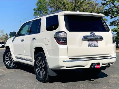Used 2017 Toyota 4Runner Limited image 12