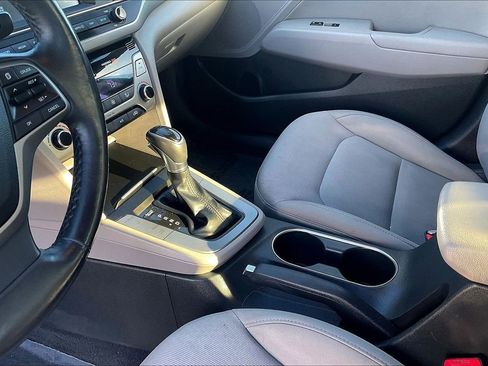 Used 2018 Hyundai Elantra Value Edition w/ Cargo Package image 12