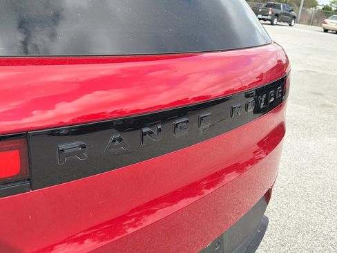 Used 2024 Land Rover Range Rover Sport SE image 11
