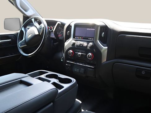 Used 2019 Chevrolet Silverado 1500 LT w/ Texas Edition RWD image 18