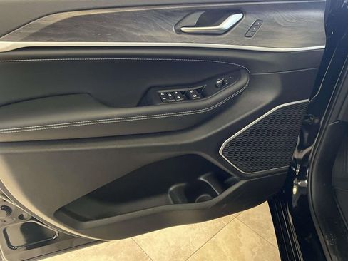 New 2026 Jeep Grand Cherokee Limited image 11