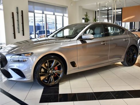 Used 2023 Genesis G70 3.3T w/ Sport Prestige Package image 3