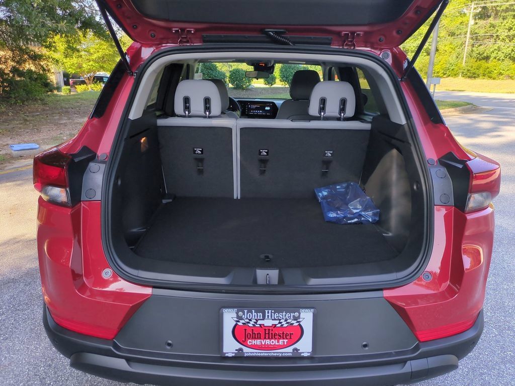 New 2026 Chevrolet TrailBlazer LS w/ LS Convenience Package FWD image 30