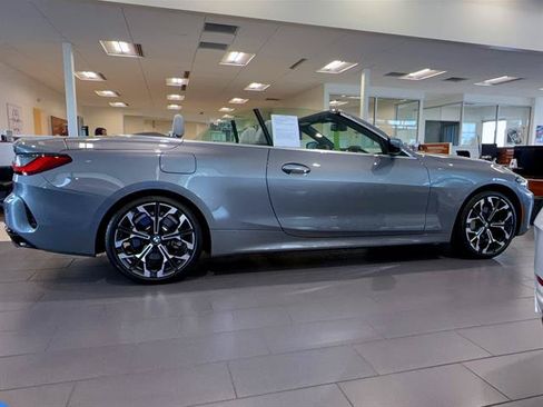 New 2025 BMW 430i xDrive Convertible w/ Premium Package AWD/4WD image 22