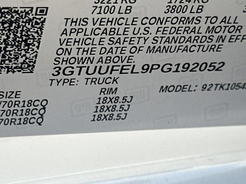 Used 2023 GMC Sierra 1500 AT4X AWD/4WD image 34