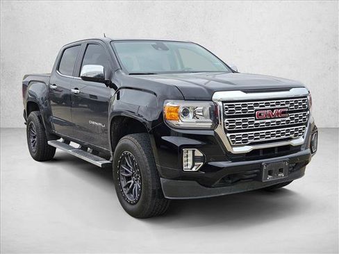 Used 2021 GMC Canyon Denali image 3