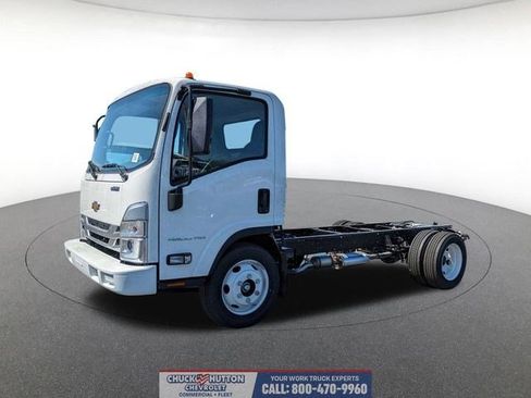 New 2024 Chevrolet Low Cab Forward RWD image 16