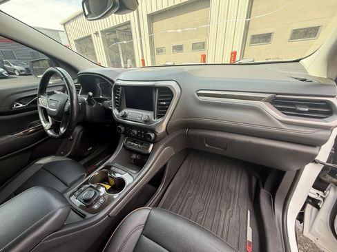 Used 2021 GMC Acadia AT4 w/ Trailering Package AWD/4WD image 15