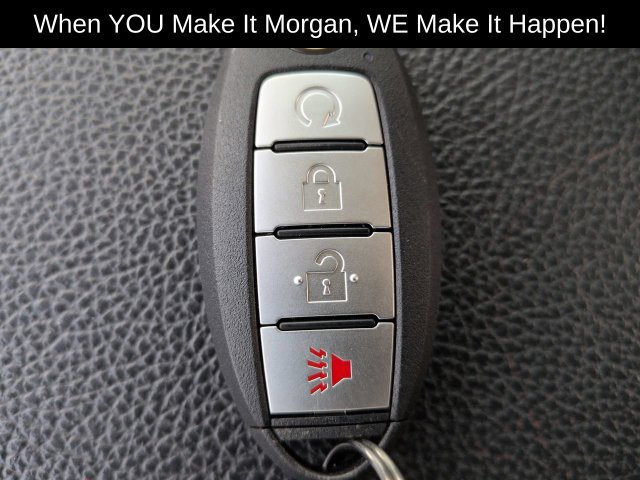 Used 2023 Nissan Titan SV w/ SV Convenience Package AWD/4WD image 32