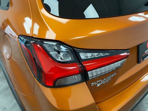 Used 2020 Mitsubishi Outlander Sport ES image 13