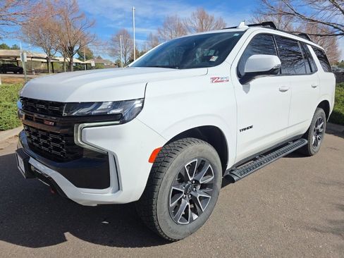 Used 2023 Chevrolet Tahoe Z71 w/ Luxury Package image 2