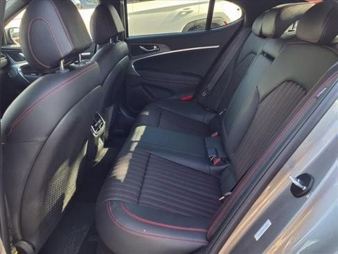 Used 2025 Genesis G70 3.3T Advanced image 8