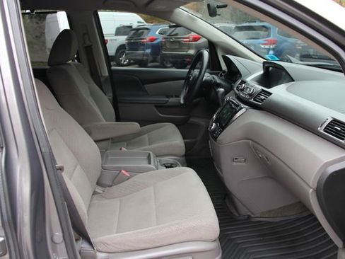 Used 2015 Honda Odyssey EX image 31