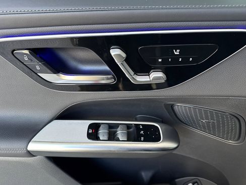 New 2025 Mercedes-Benz GLC 350e 4MATIC image 12