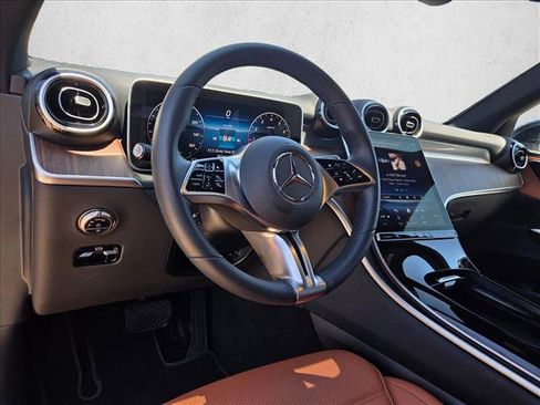 Certified 2026 Mercedes-Benz GLC 300 image 10