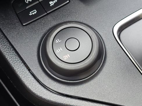 Used 2021 Ford Ranger XLT w/ Equipment Group 301A Mid image 6