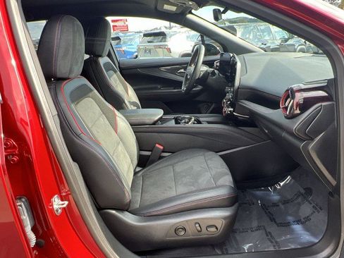 Used 2024 Chevrolet Blazer EV RS image 26