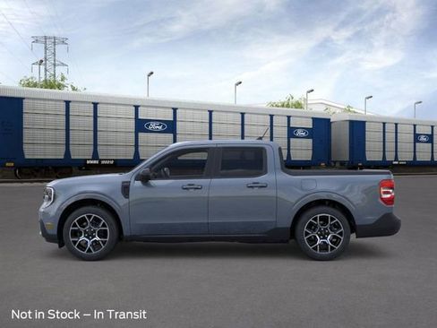 New 2026 Ford Maverick Lariat w/ 4K Tow Package AWD/4WD image 3