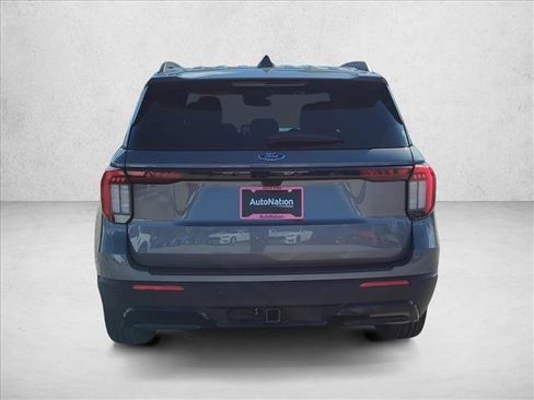New 2026 Ford Explorer ST-Line w/ Premium Package image 8