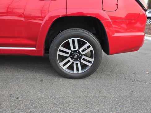 Used 2022 Toyota 4Runner Limited image 35