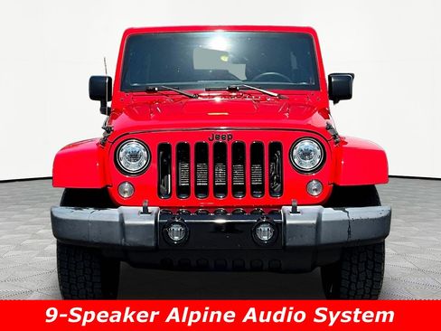Used 2018 Jeep Wrangler Unlimited Sahara AWD/4WD image 2