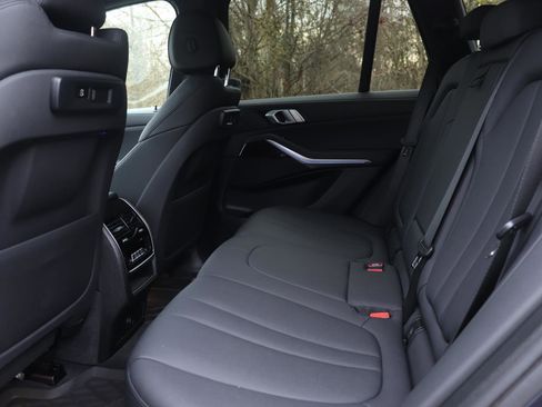 Used 2019 BMW X5 xDrive40i w/ Convenience Package image 14