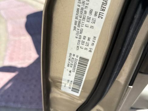 Used 2008 Chrysler 300 Touring RWD image 14
