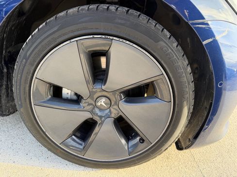 Used 2021 Tesla Model 3 Standard Range Plus image 21