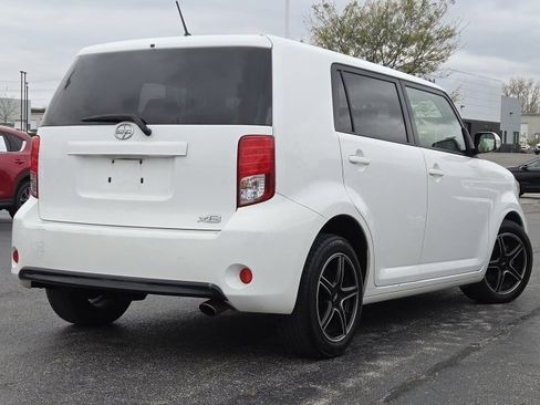 Used 2014 Scion xB image 7
