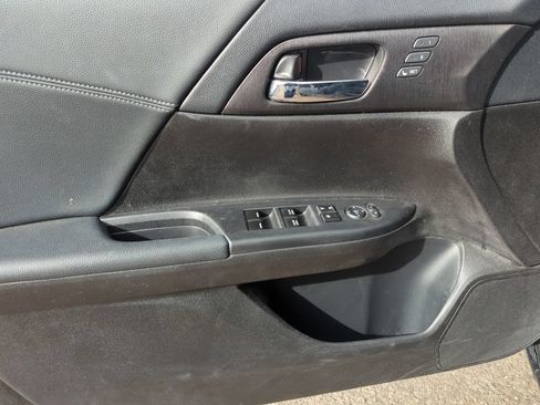 Used 2013 Honda Accord EX-L image 10