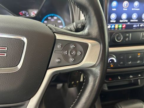 Used 2020 GMC Canyon SLE w/ Elevation Edition image 17