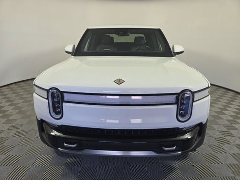 Used 2022 Rivian R1T Launch Edition image 8