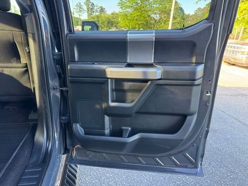 Used 2016 Ford F150 XLT w/ Equipment Group 302A Luxury AWD/4WD image 12