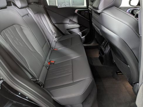 Used 2025 BMW X3 M50 w/ Premium Package image 39