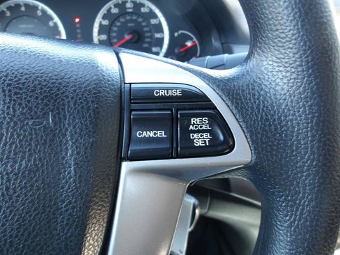 Used 2009 Honda Accord LX-P image 15