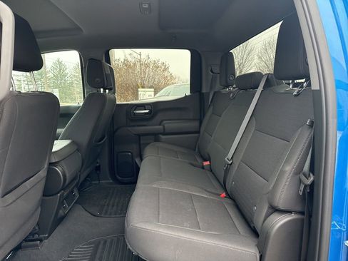 Used 2022 Chevrolet Silverado 1500 Custom w/ LPO, Dark Essentials Package image 12