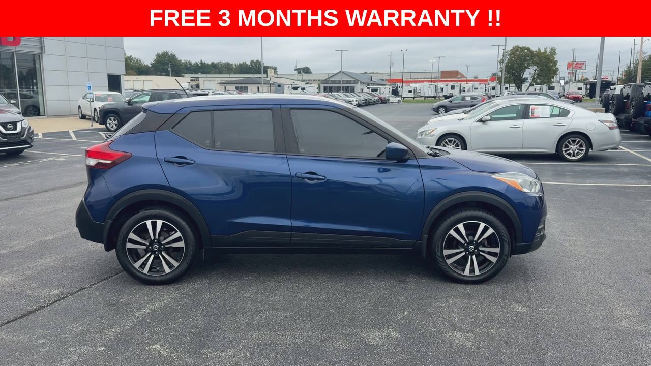 Used 2018 Nissan Kicks SV FWD image 9