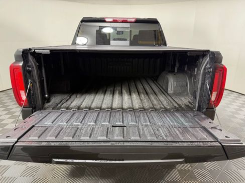Used 2025 GMC Sierra 1500 Denali Ultimate image 12