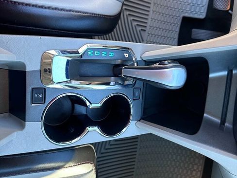 Used 2014 Chevrolet Equinox LTZ FWD image 21