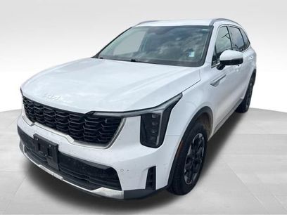Used 2024 Kia Sorento S