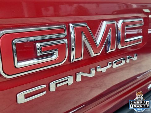 Used 2023 GMC Canyon AT4 w/ Canyon Safety Plus Package AWD/4WD image 7