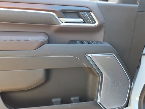 New 2026 GMC Sierra 3500 Denali w/ Denali Reserve Package image 22