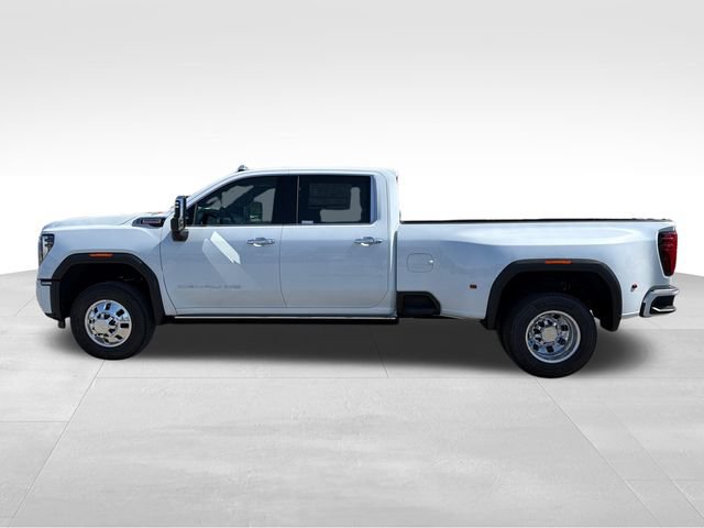 New 2026 GMC Sierra 3500 Denali w/ Denali Reserve Package AWD/4WD image 4
