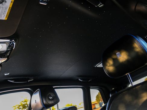 Used 2021 Rolls-Royce Cullinan image 31