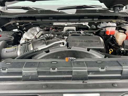 Used 2025 Chevrolet Silverado 2500 Custom w/ Custom Value Package image 23