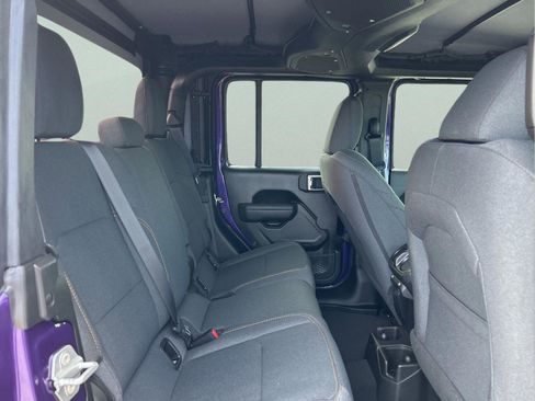 New 2026 Jeep Gladiator Sport image 13