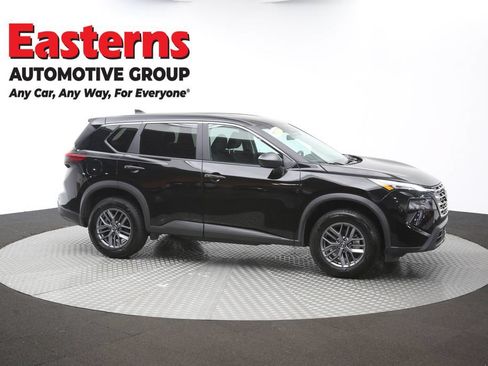 Used 2024 Nissan Rogue S AWD/4WD image 47