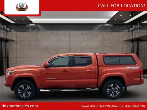 Used 2016 Toyota Tacoma TRD Sport w/ Towing Package AWD/4WD image 6