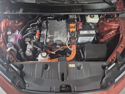 New 2026 Toyota C-HR AWD/4WD image 8