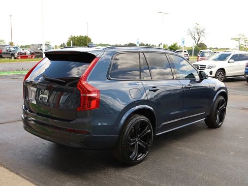 Used 2025 Volvo XC90 B6 Ultra w/ Protection Package AWD/4WD image 5